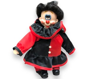Vintage Victoria Collectibles Ceramic Clown Figurine, 1982, 7" Tall