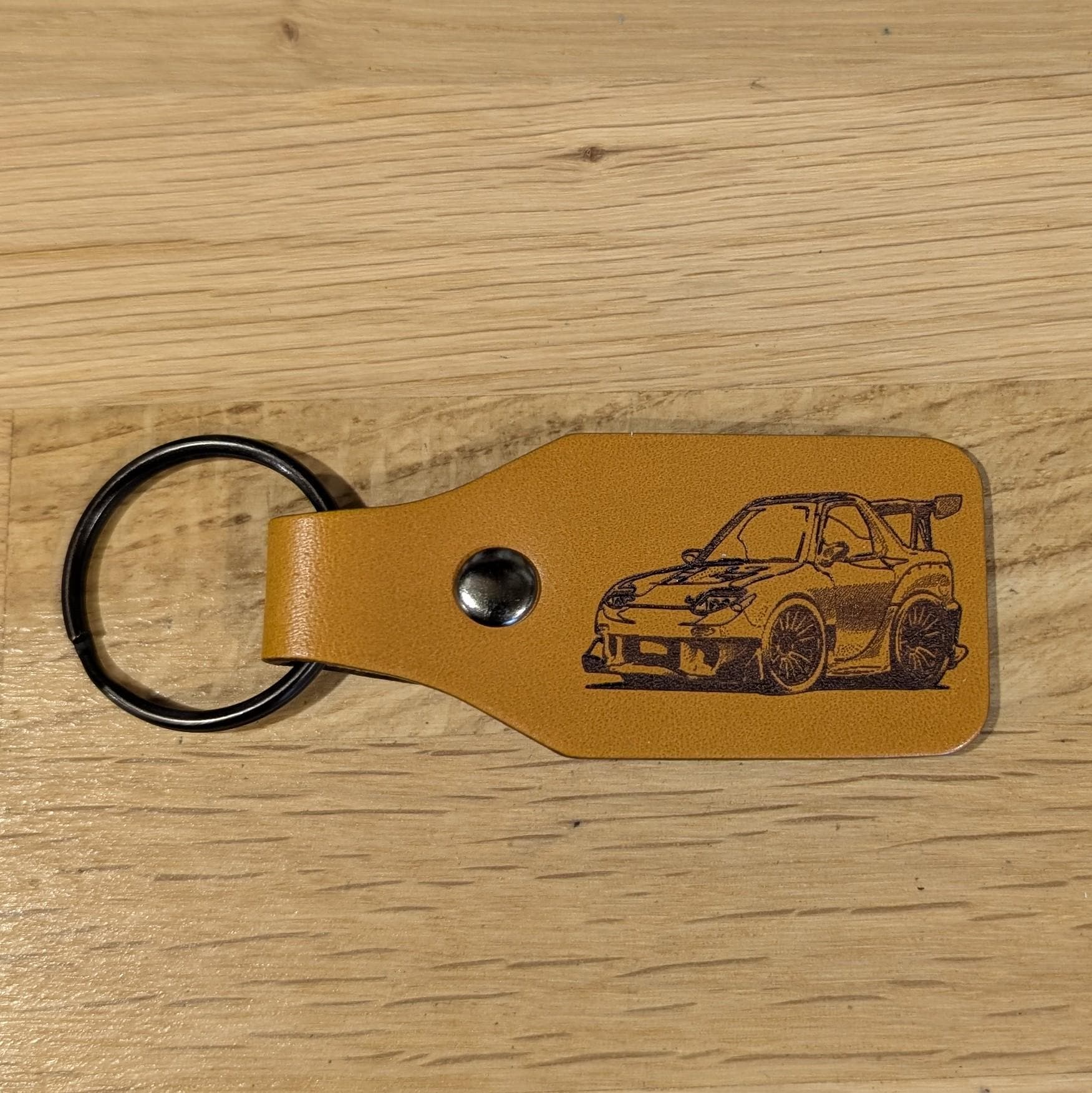 RX7 漫画風ハンドメイドレザーキーホルダー レーザー刻印 - Etsy 日本