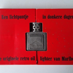Retro Marlboro Lighter in original box