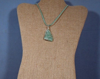 Reversible Adventurine pendant with 'wild' silver wire wrap