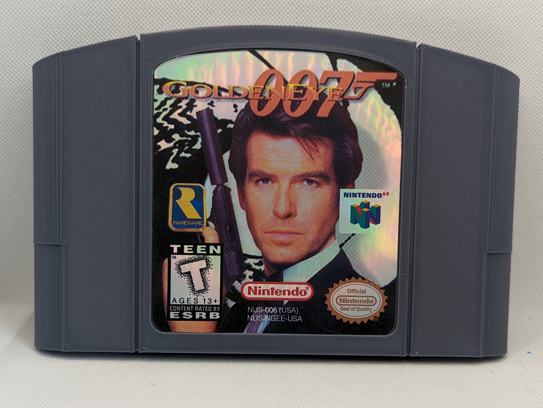 Nintendo 64 James Bond 007 GoldenEye N64 With box and one insert