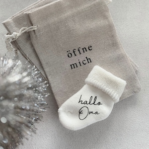 Schwangerschaft verkünden Socke | Verkündung Schwangerschaft Papa | Oma Opa Uroma Uropa | Socken weiß Baby