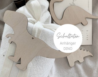 Anhänger Schultüte Dino | Schultätenanhänger Personalisiert | Anhänger Holz Dino | Anhänger mit Name | Geschenkidee Einschulung