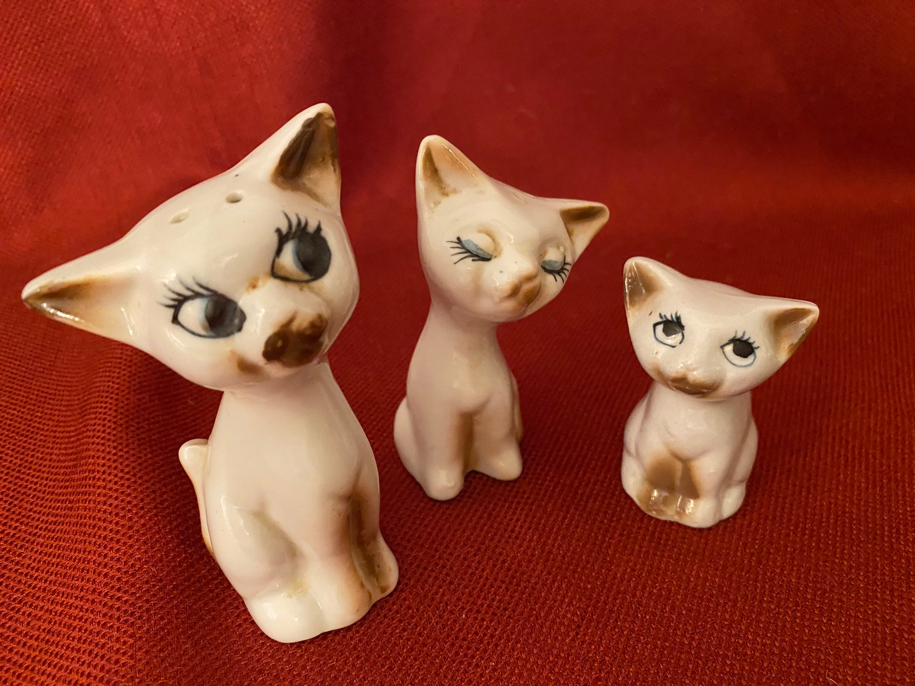 Siamese Cats Salt and Pepper and Toothpick Holder. Made in 1950. Etsy UK
