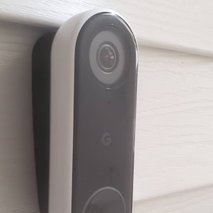 Google Nest (Wired, 1st Gen.) Doorbell Traditional Vinyl/ Board Siding Mount
