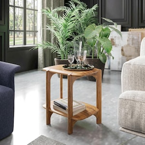 Könnte beinhalten: Ein Satz von drei Keramik-Nisttöpfen in Blau-, Grün- und Weißtönen. Die Schalen haben eine gesprenkelte Glasur und ein schlichtes, modernes Design. Die größte Schüssel hat einen Durchmesser von etwa 15 cm.