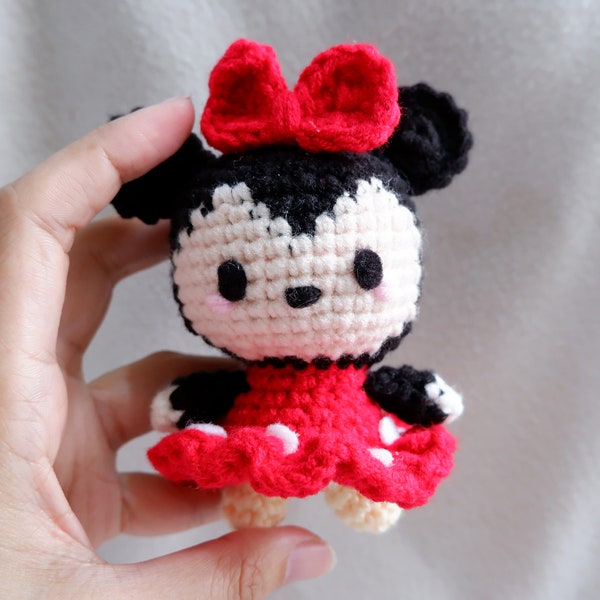 Minnie Mouse Amigurumi Crochet Pattern