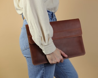 Valentines for her, leather portfolio, Gifts for Wife, Gifts for Her, Leather laptop case, leather laptop sleev, Gift for Mom