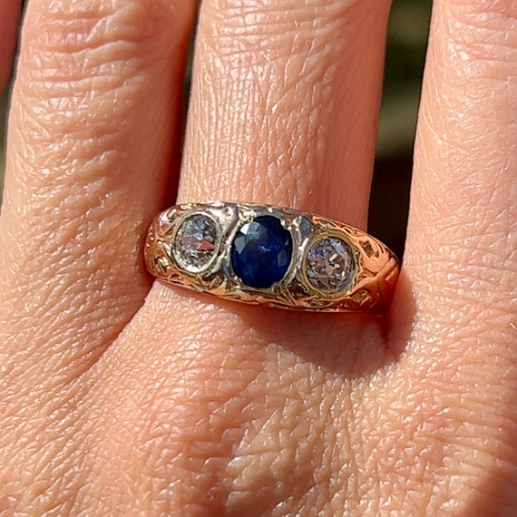 Vintage Sapphire and Old Mine Cut Diamond Ring in… - image 9