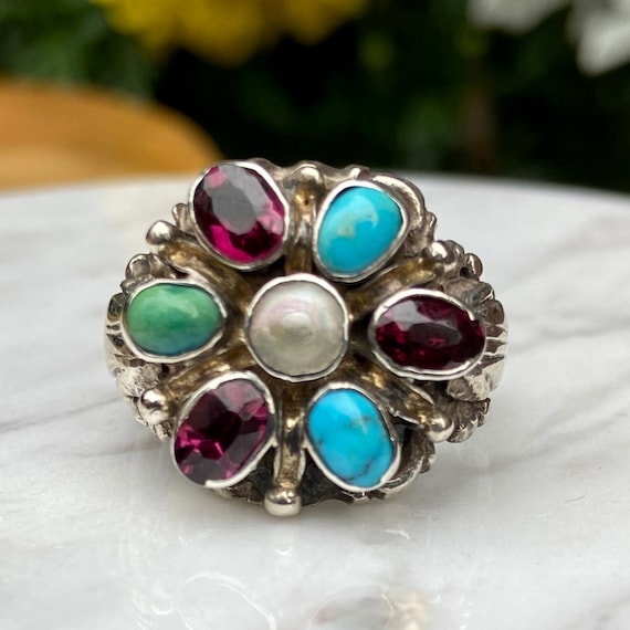 Estate Flower Gemstone Ring