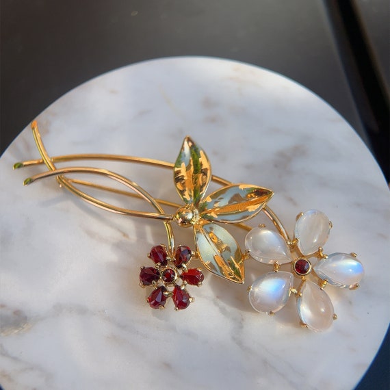 Tiffany & Co. Moonstone and Garnet Flower Pin. 19… - image 7