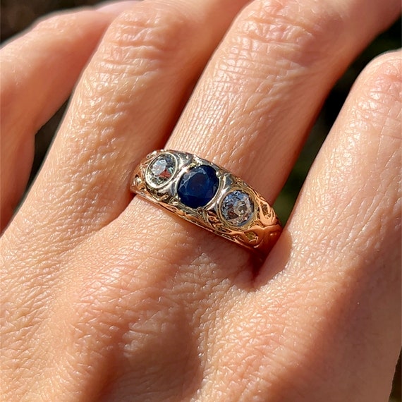 Vintage Sapphire and Old Mine Cut Diamond Ring in… - image 8