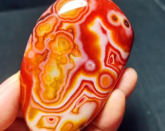 研磨された縞瑪瑙水晶：マダガスカル産ヒーリングストーン - Etsy 日本