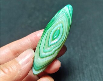 Natural Gobi Agate Stone: Hand Carved Healing Crystal (67x21x20mm