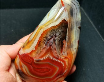 Polished Banded Agate Crystal: Madagascar Healing Stone
