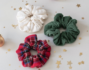 Christmas Scrunchie Sewing Pattern // Festive Scrunchie with Bow | How to Make a Scrunchie