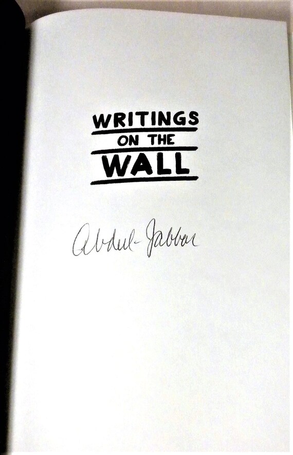カリーム・アブドゥル＝ジャバー直筆サイン入り『Writings on the Wall 