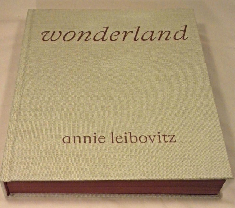SIGNED, Annie Leibovitz: Wonderland, Annie Leibovitz, Foreword by Anna Wintour, First Edition, New image 1