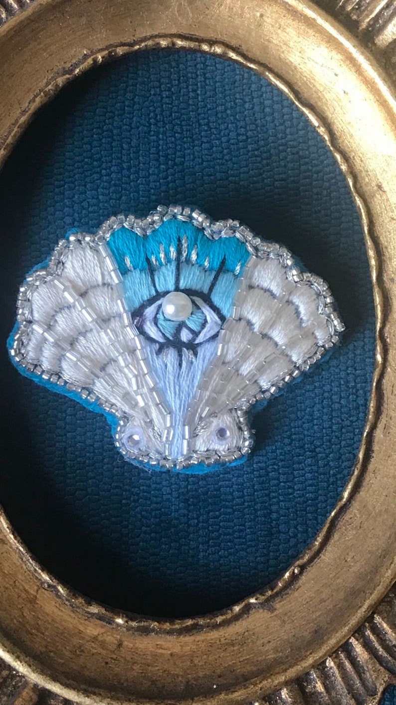 Seashell brooch