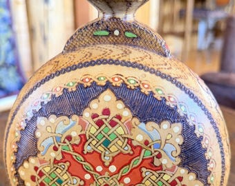 Vintage Rustic Wood Canteen | Hand-Painted Bulgarian Folk Art | 1L Farmhouse Statement Piece | Pyrography Carved Flask | FREE SHIPPING