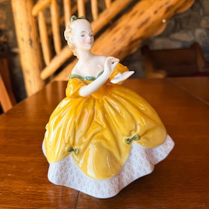 Last Waltz Figurine - Etsy