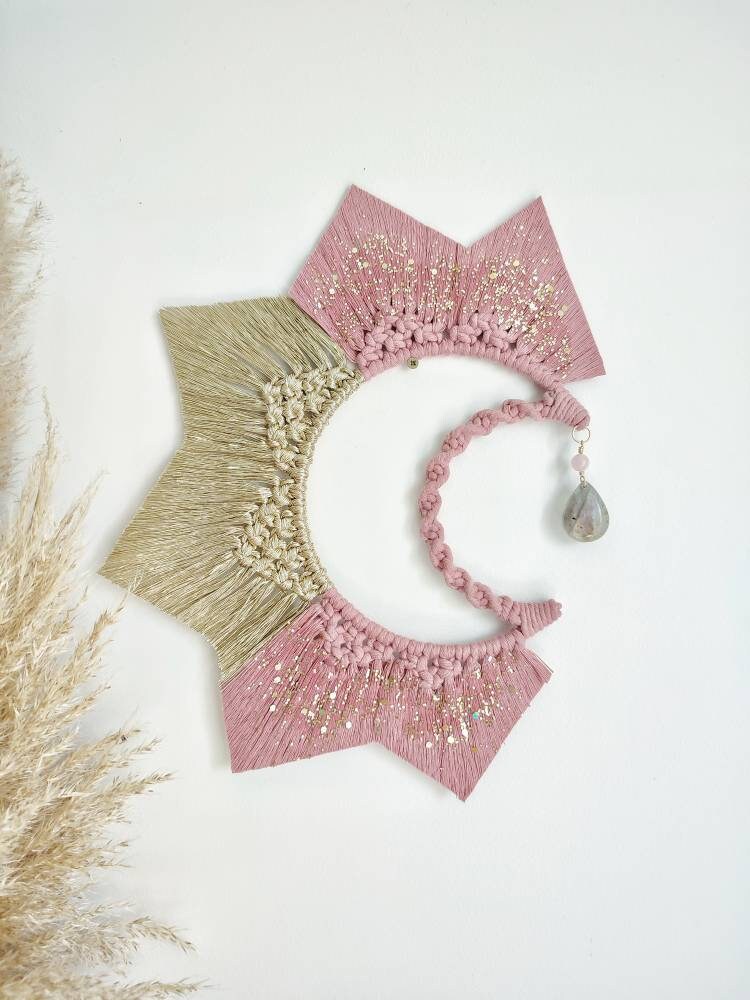 Lune rose Et Fil D'or