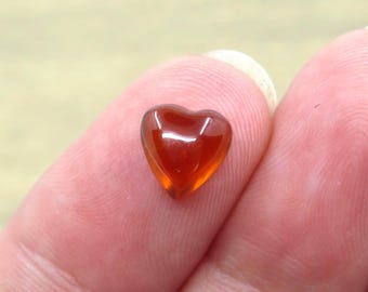 8mm Garnet Carved Heart Cabochon 0.41g, Loose Gemstone, Flat Back
