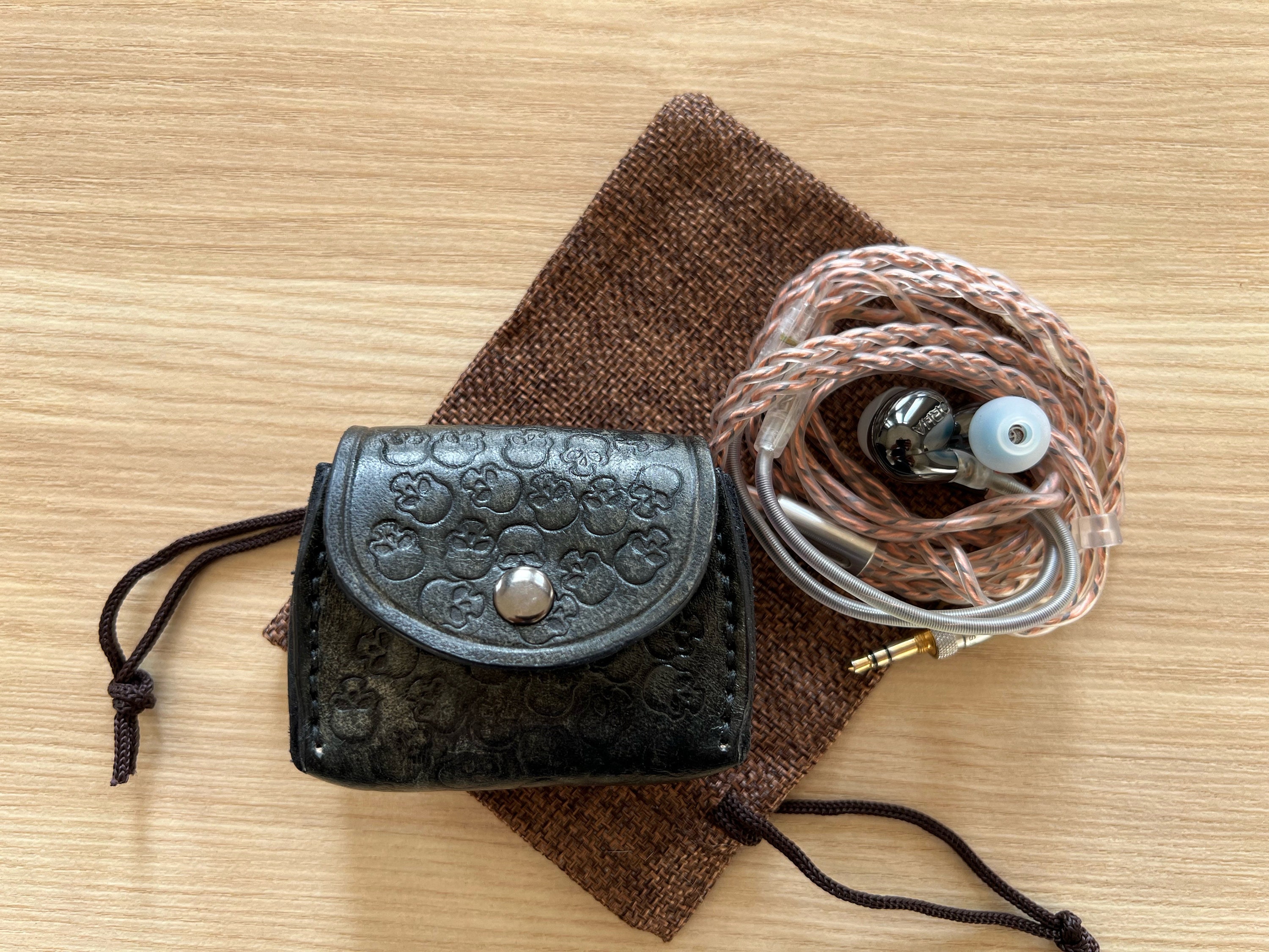 Leather Headphone Holder Leather Coin Purse Headphone Organizer Headphone Holder Headphone Case Leather