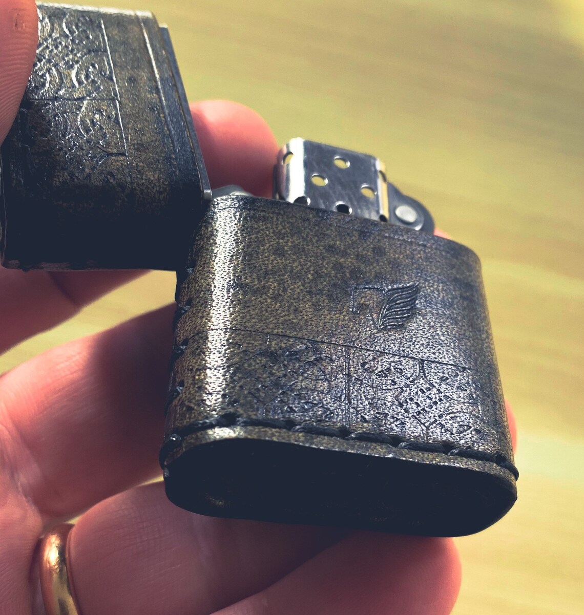 Leather Pouch Zippo Case /zippo With Zippo Lighter