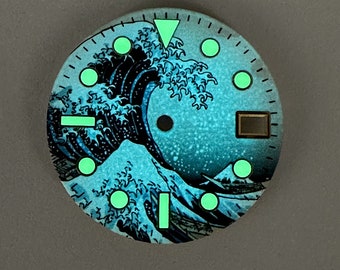 Volledig lichtgevende wijzerplaat gegolfde gouden studs groen lichtgevend voor NH35/36/4R6R7S Automatisch uurwerk modificatie horlogeaccessoires 28,5 mm