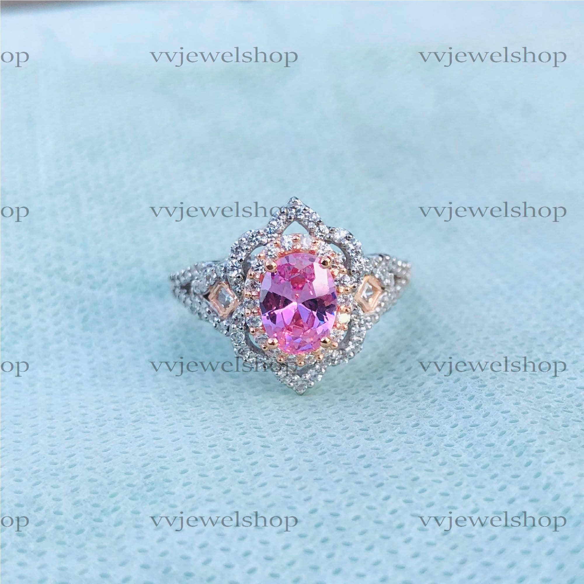 Enchanted Disney Aurora 3/4 CT Pink Oval Diamond Scallop Frame Engagement Ring Enchanted Disney Aurora 3/4 CT Pink Oval Diamond Scallop Frame Engagement Ring