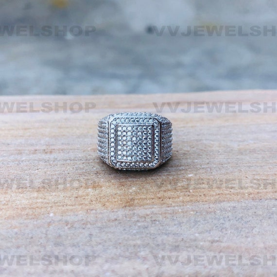 Brilliant Cut White Diamond Men s Ring Round Cut Diamond Men s