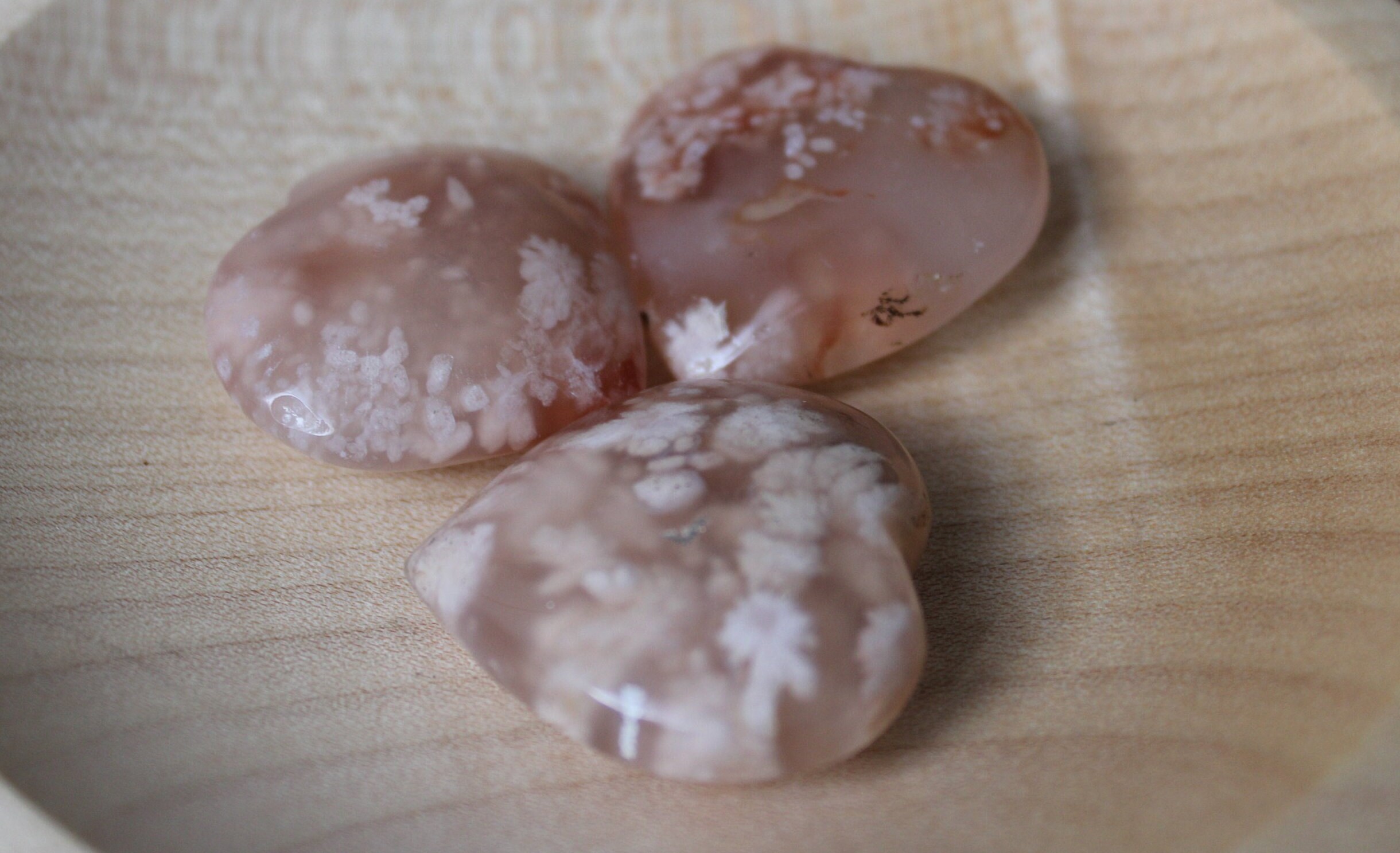 Agate Fleur de Cerisier - Joie & Se Révéler