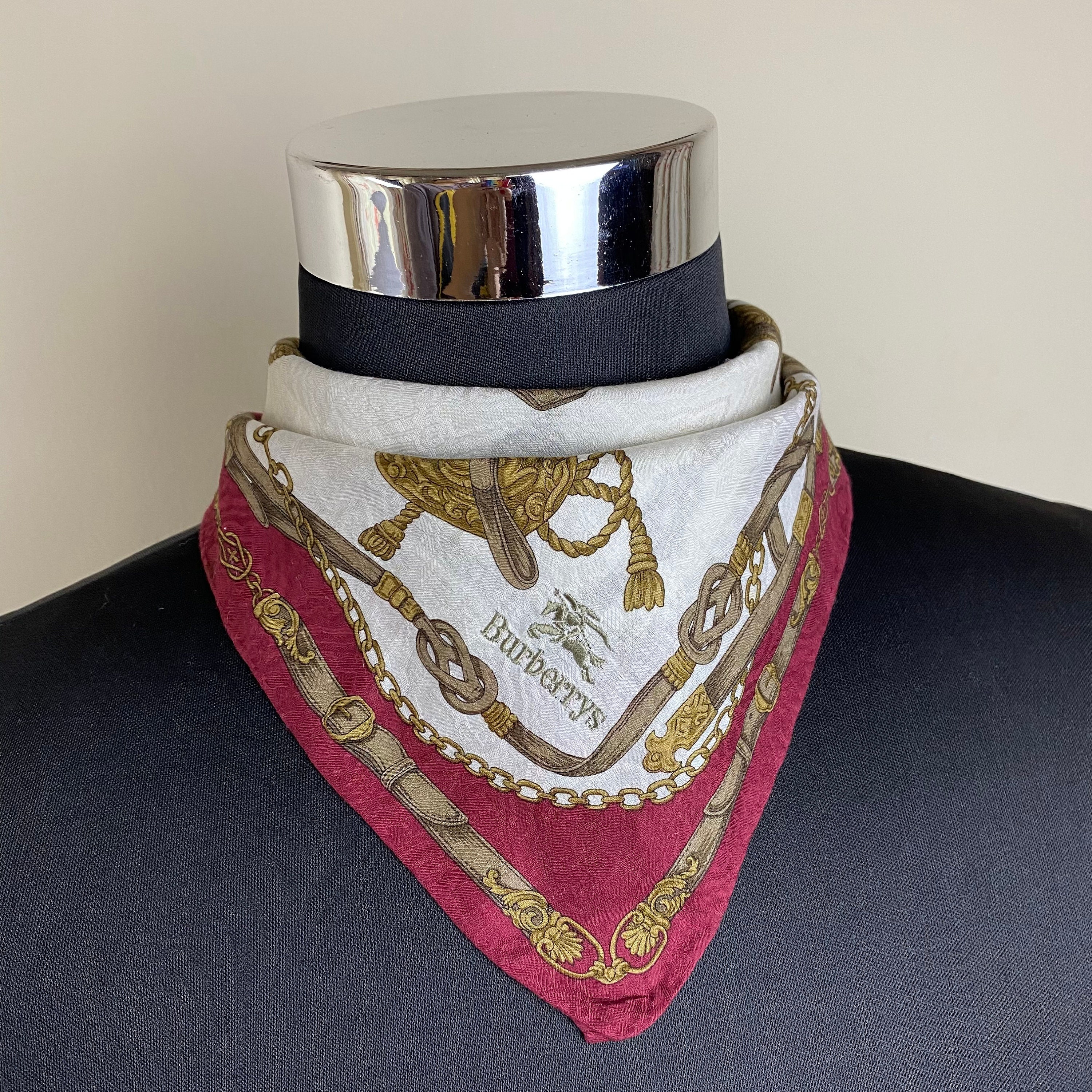 Nina Ricci Handkerchief Pocket Square Accessories Scarf Silk Scarf Floral Face Mask Luxury Handkerchief Nova check Christmas Gif