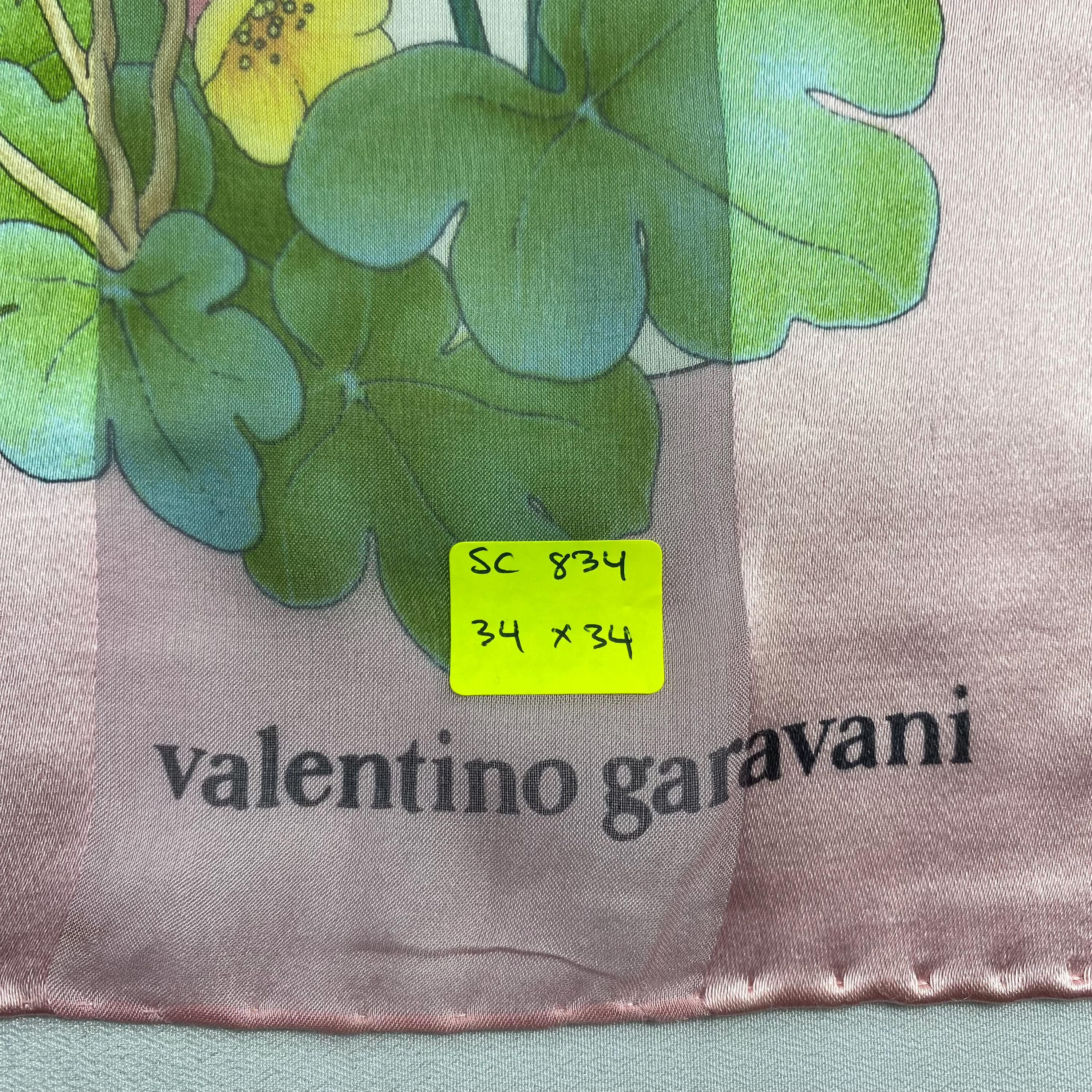レア物‼️VALENTINO GARAVANIヴィンテージ スカーフ Vintage Valentino Garavani Silk Scarf, Valentino Garavani Muffler