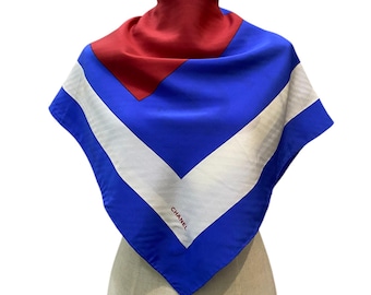 ヴィンテージシルクスカーフ、シャネルヴィンテージシルクスカーフ33 x