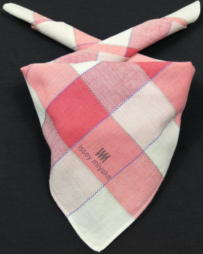 Issey Miyake Handkerchief Pocket Square Accessories Scarf Silk Scarf Floral Face Mask Luxury