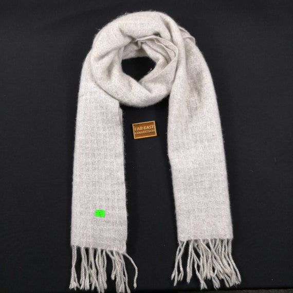 Vintage Chloe Scarf, Chloe Luxury Accessories, Chl