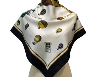 DAKS ロンドン ヴィンテージコレクション シルクスカーフ 34 x 34