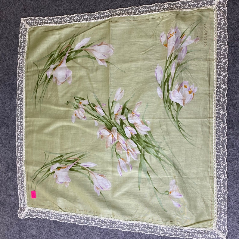 Nina Ricci Handkerchief Pocket Square Accessories Scarf Silk Scarf Floral Face Mask Luxury Handkerchief Nova check Christmas Gif