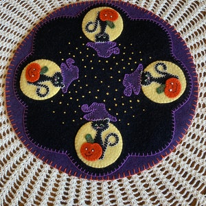 Halloween penny rug