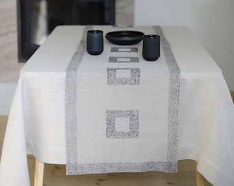 Beautiful linen table runner hand-woven on wooden looms. Wedding table runner. Color - black & natural linen
