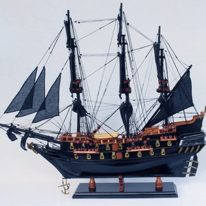 Black Pearl Wooden Model Ship - Pirates of the Caribbean Model ship