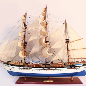 Gorch Fock German Navy model Ship - Wooden model ship - Wooden Model Boat -