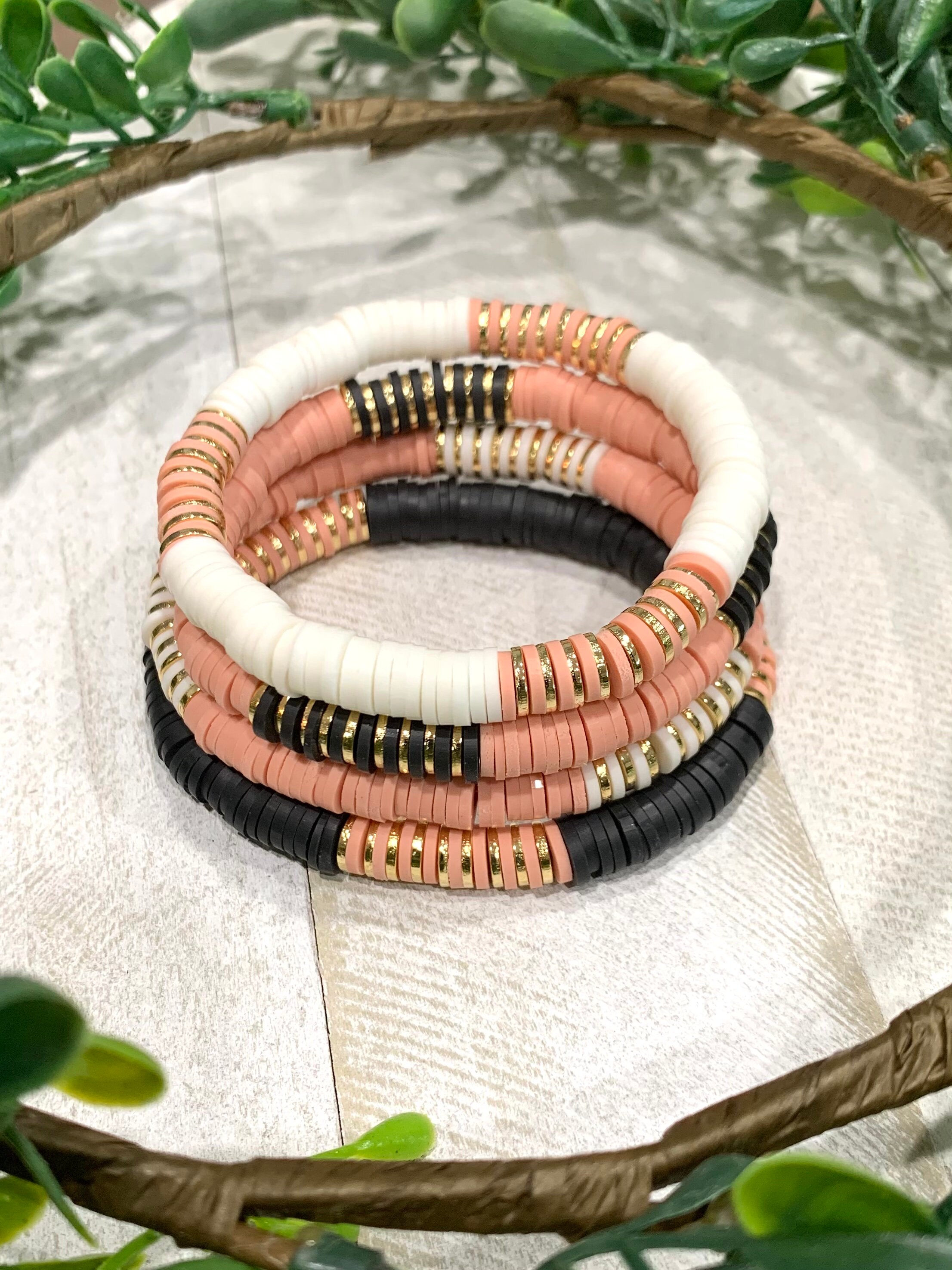 Bracelet heishi deals