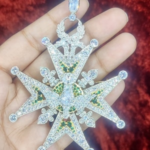Vintage  925 sterling silver cubic zircon  Marie Antoinette star brooch pendent