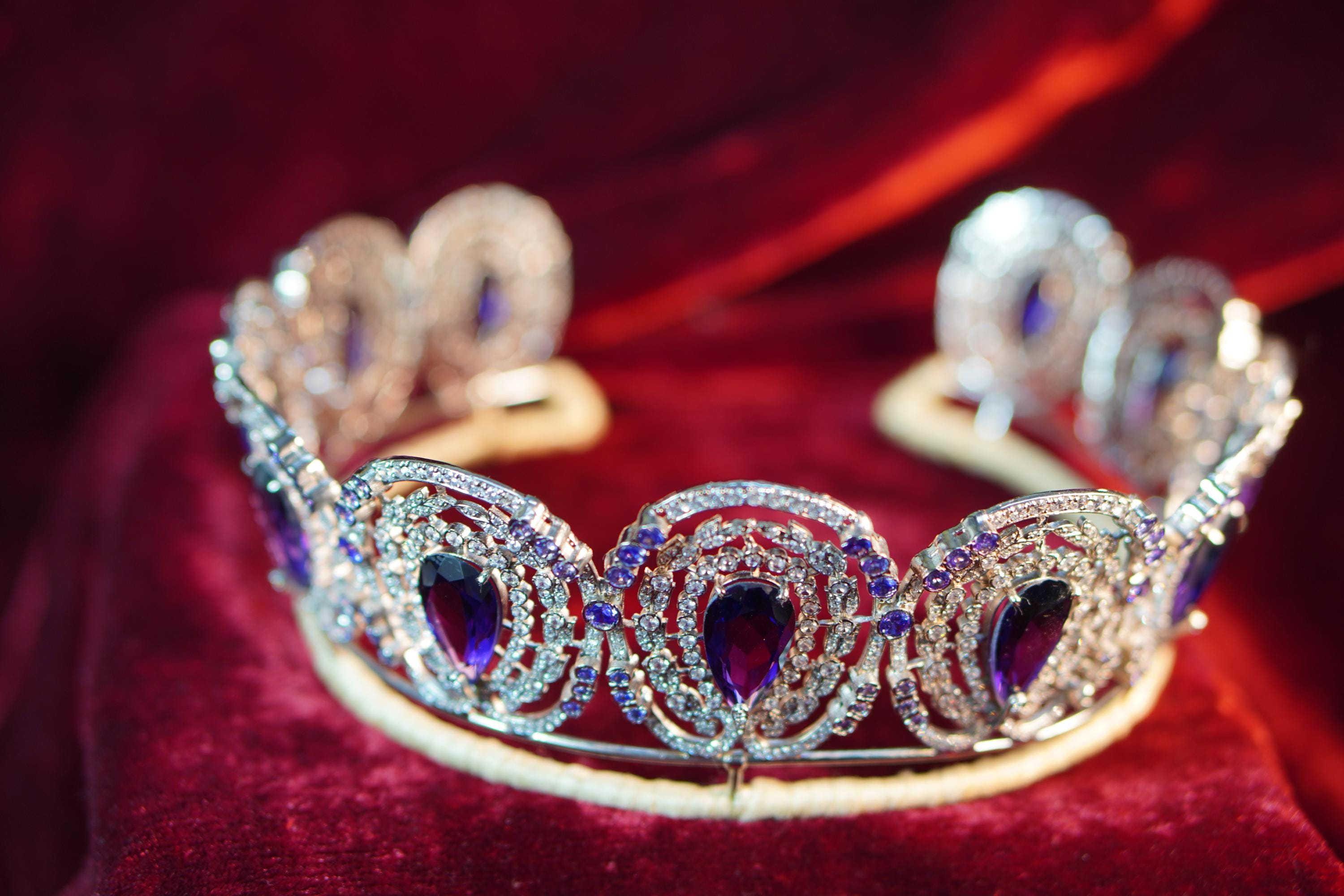 Queen Alexandra of Denmark Amethyst Tiara in 925 Sterling Silver