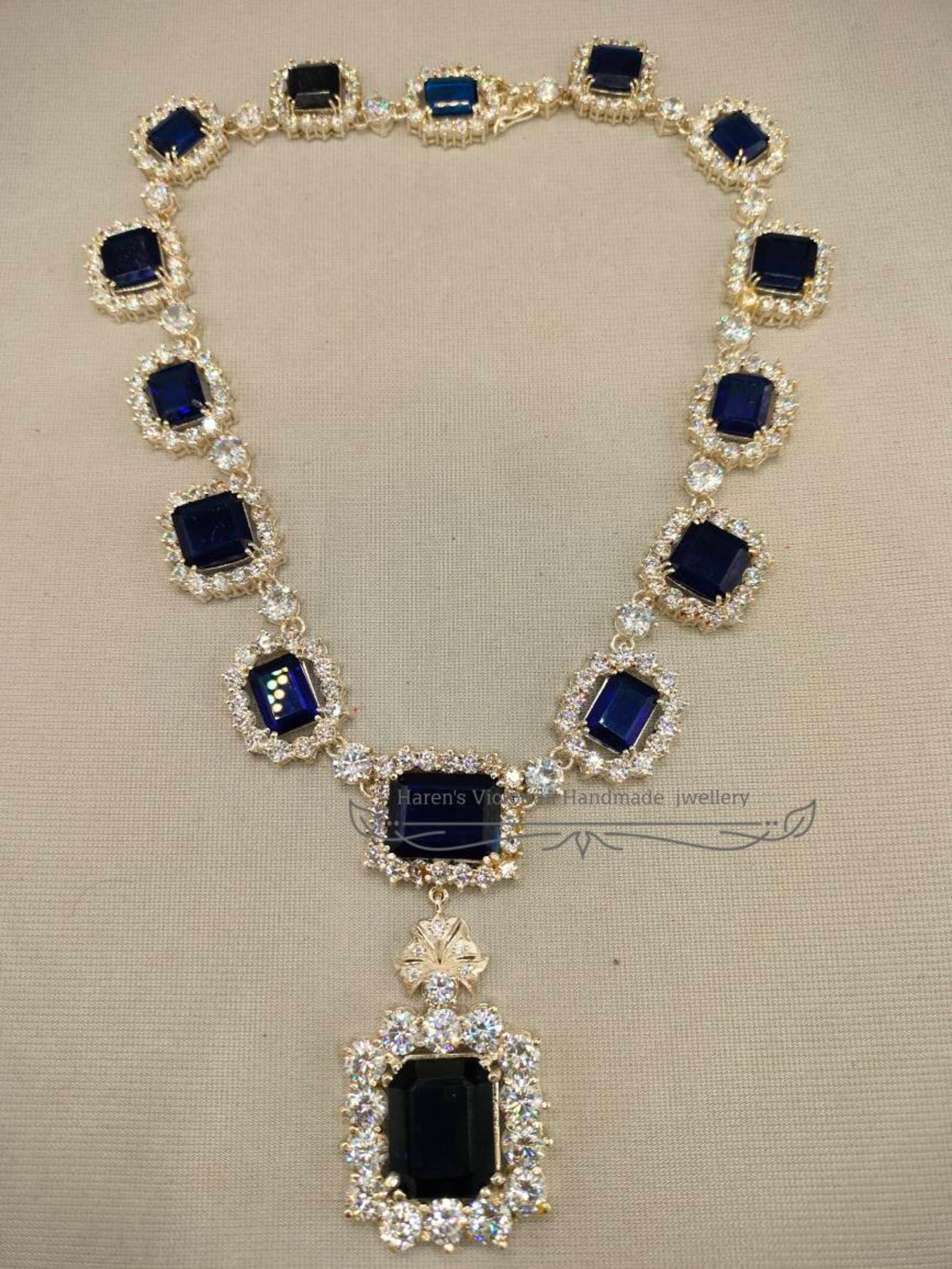 Vintage Reproduction Queen Elizabeth II Blue Sapphire CZ - Etsy