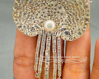 Vintage Reproduction 925 Sterling Silver 12.67 CWT Rose Cut Diamond and 1 Carat Pearl Queen Mother&#39;s Scallop Shell Brooch