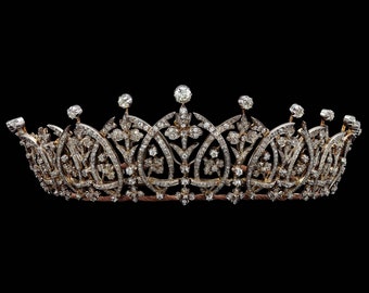 Victorian 925 Sterling Silver CZ zircon Hopetoun  Tiara, bridal tiara, princess tiara, zeomatric Tiara, heart tiara, wedding Tiara